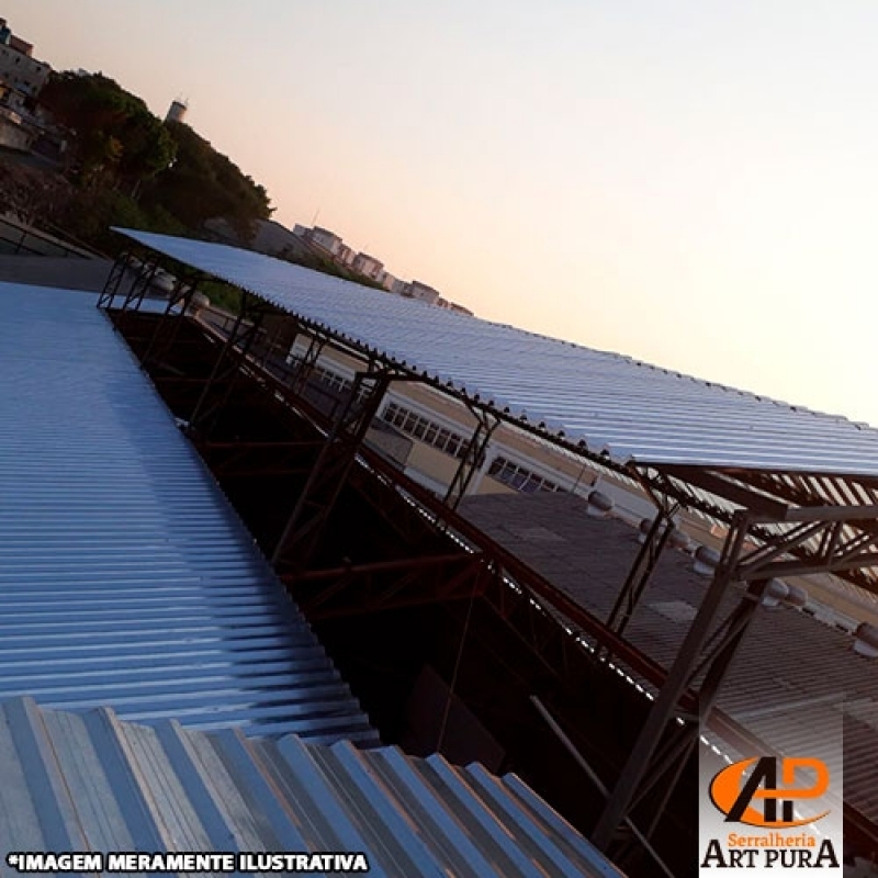 Cobertura de Galpão Industrial Metálico Centro de São Paulo - Cobertura de Galpão de Madeira