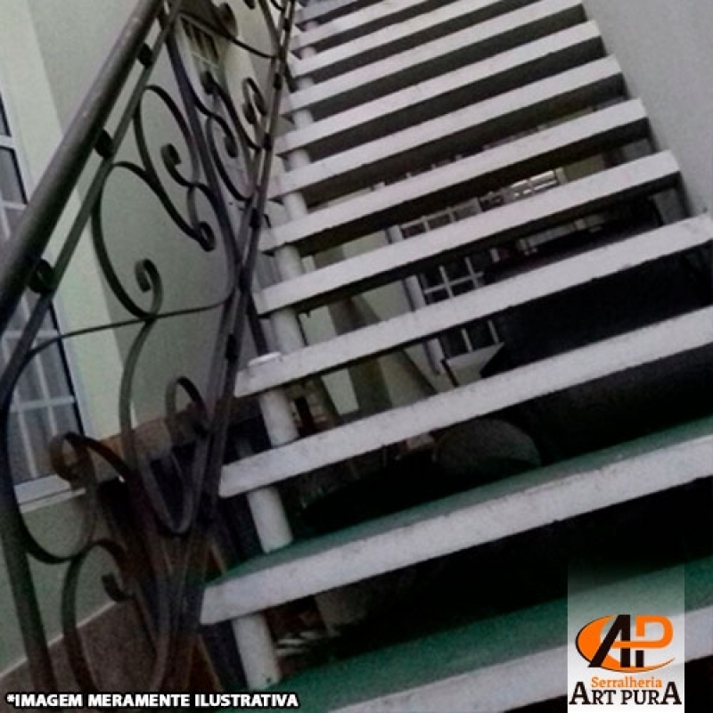 Escadas de Ferro Preço Santana de Parnaíba - Escadas Moldadas