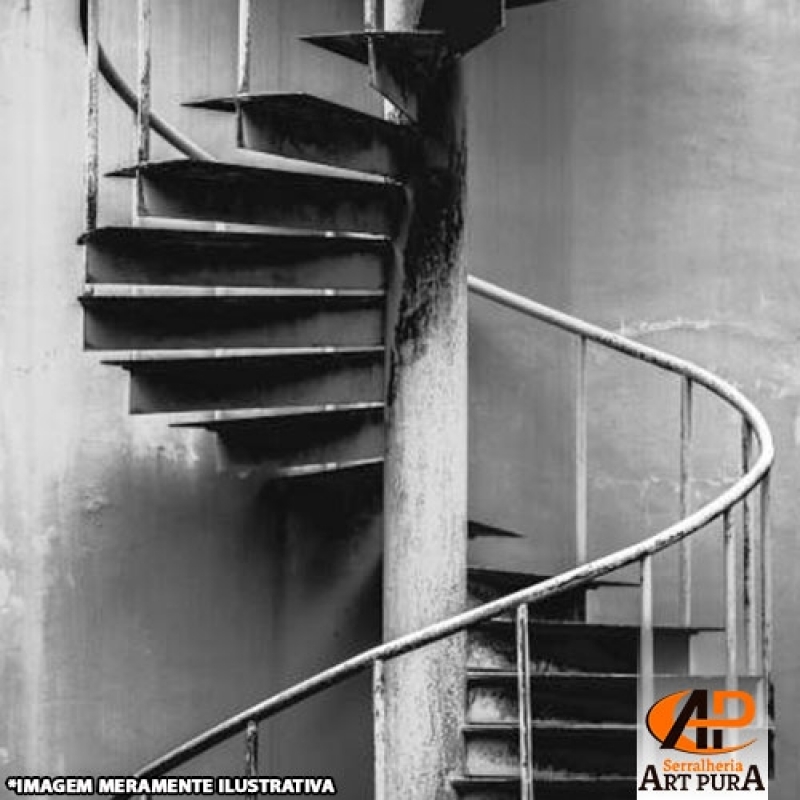 Escadas Semi Caracol Jandira - Escadas Industriais